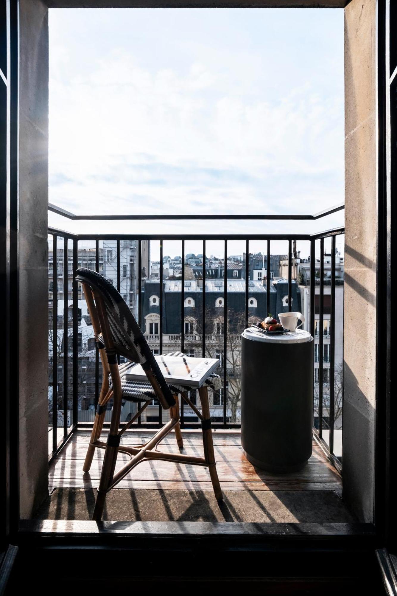 Grand Hotel Champs-Elysees Paris Exterior photo